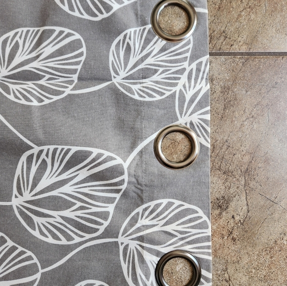 Gray Leaf Patterned Curtain - Picture 3 of 5
